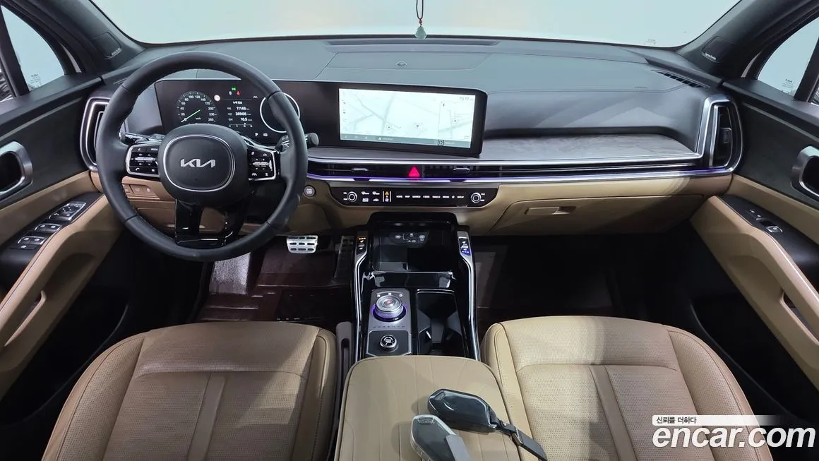 Kia Sorento — фото 8