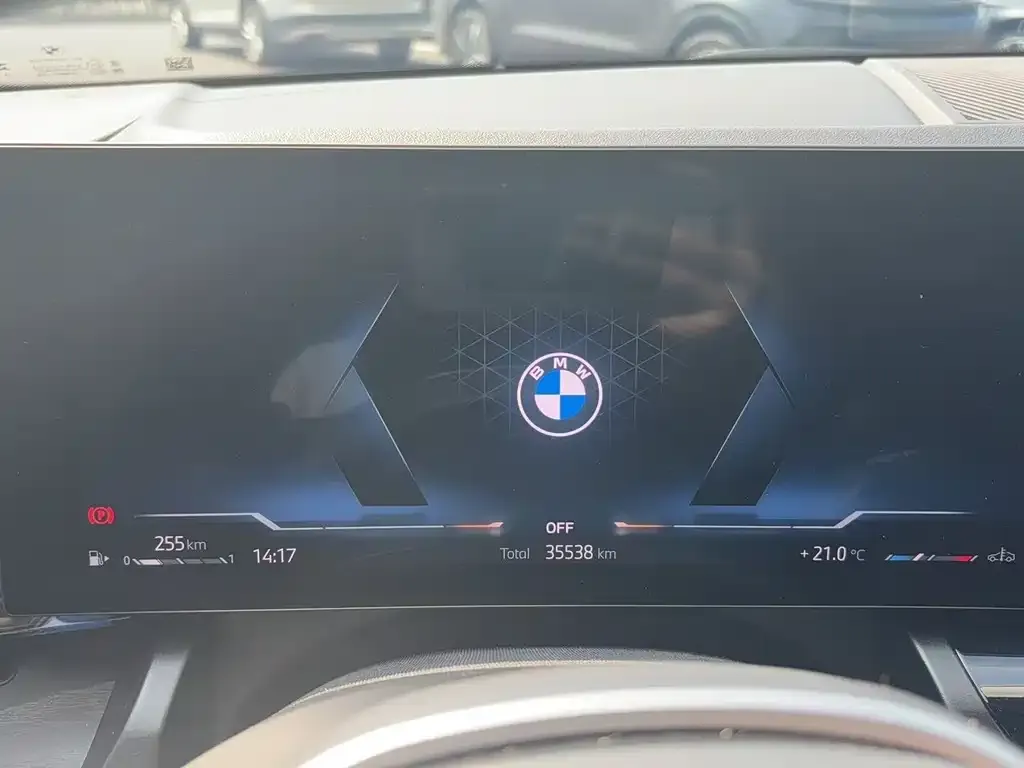 BMW 5 Series — фото 10