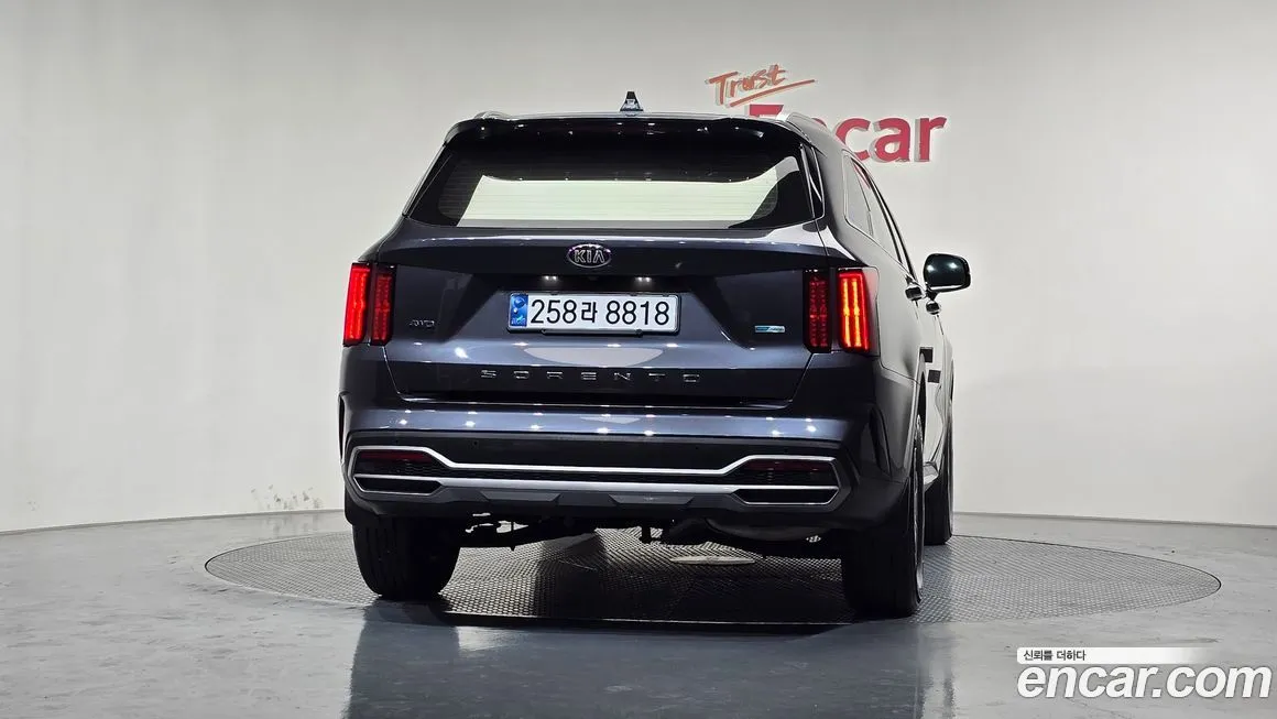 Kia Sorento — фото 5
