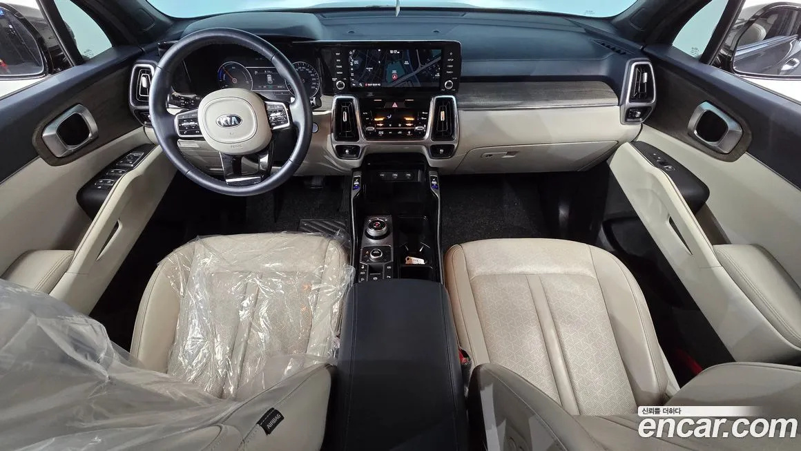 Kia Sorento — фото 9