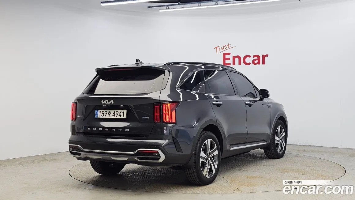 Kia Sorento — фото 4