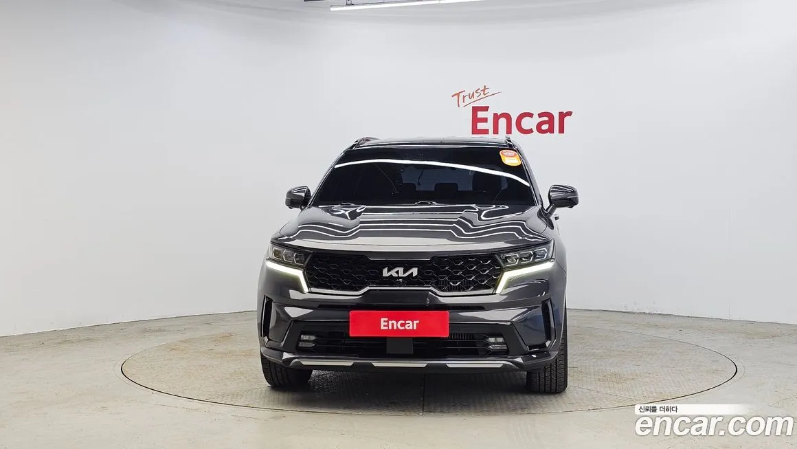 Kia Sorento — фото 7