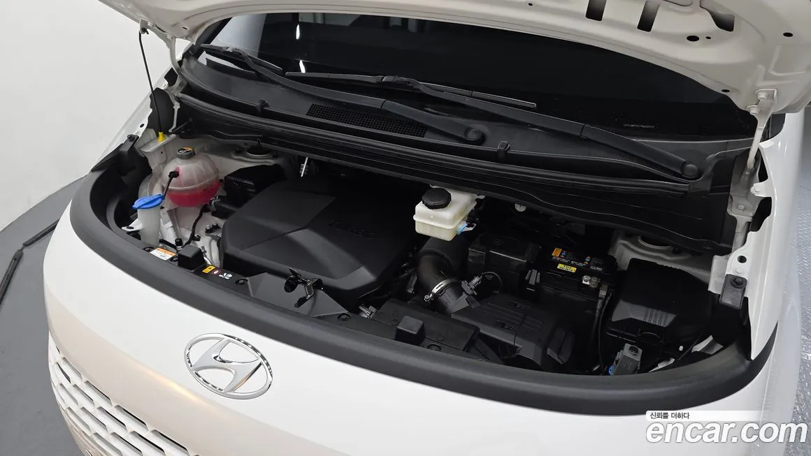 Hyundai Staria — фото 4