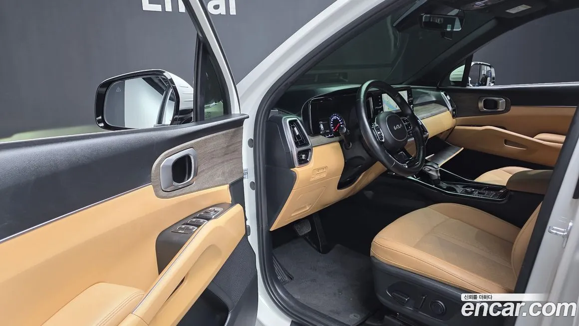 Kia Sorento — фото 4