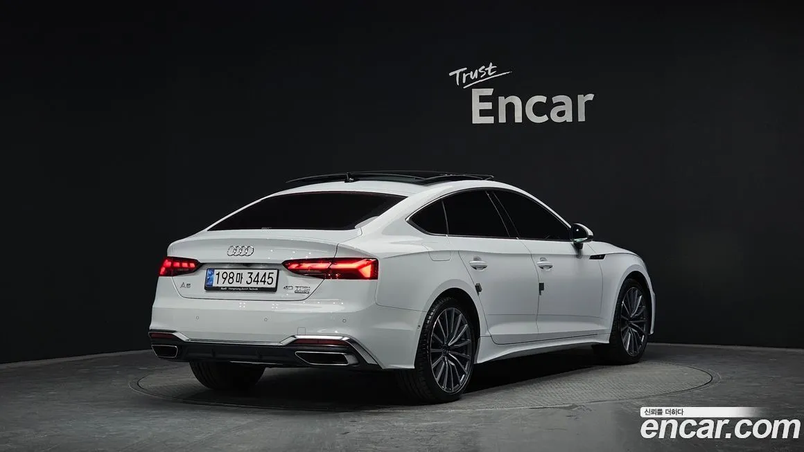 Audi A5 — фото 2