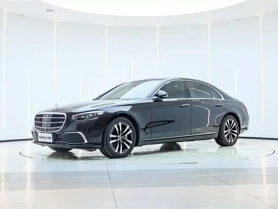Mercedes-Benz S-Class — фото 1