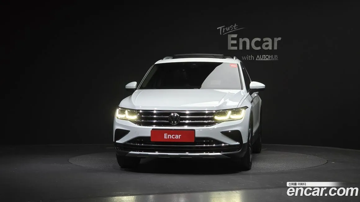 Volkswagen Tiguan — фото 6