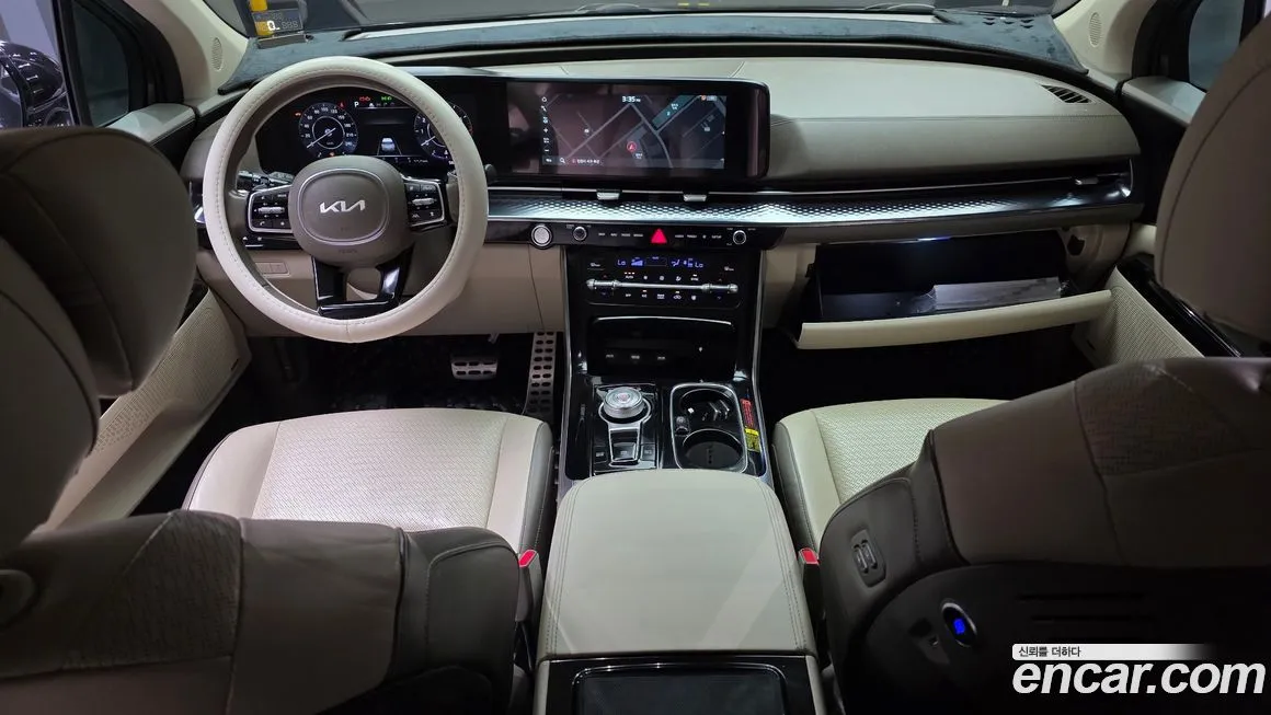Kia Carnival — фото 10