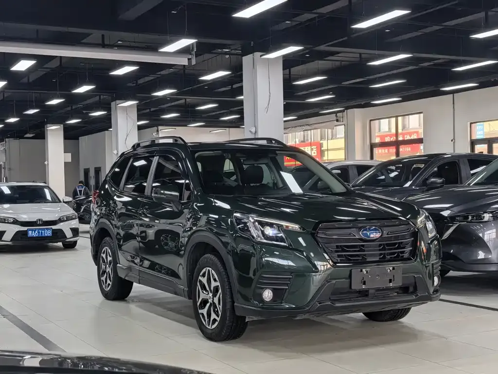 Subaru Forester — фото 3