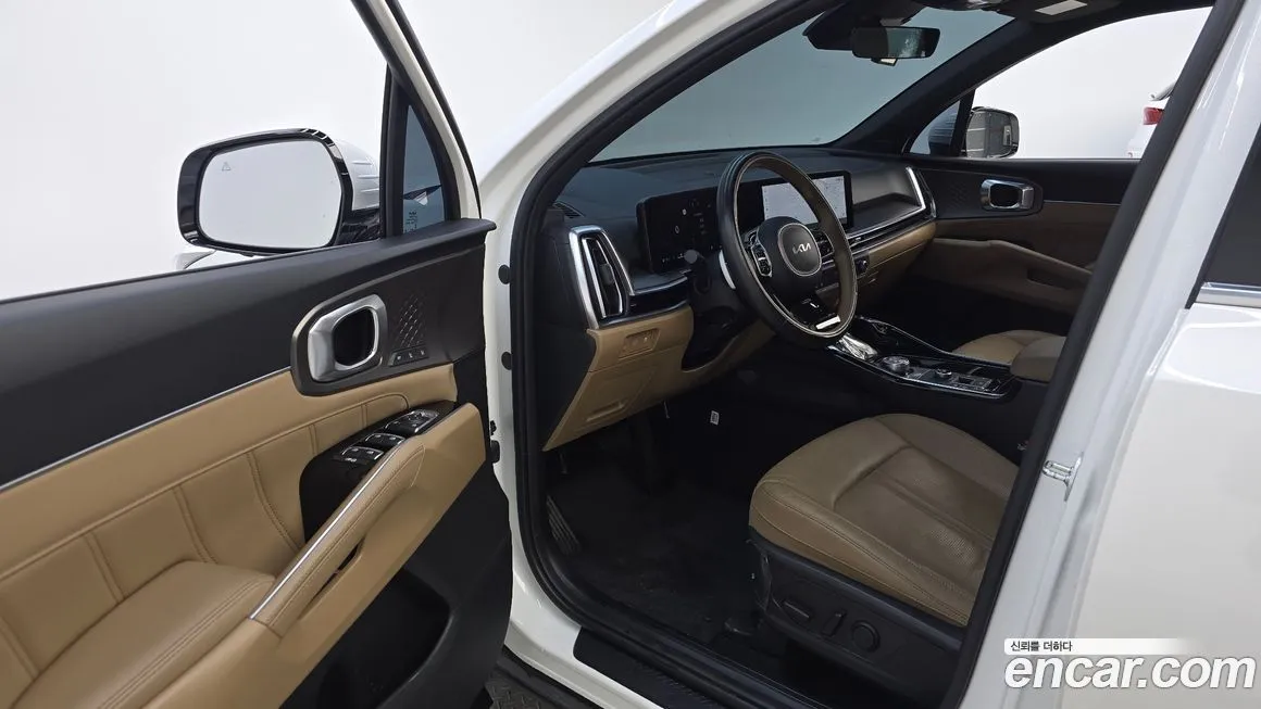 Kia Sorento — фото 5