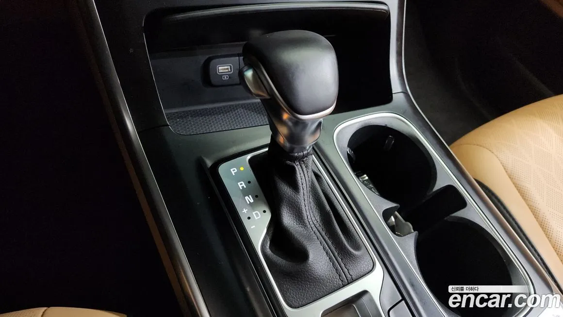 Kia Carnival — фото 2