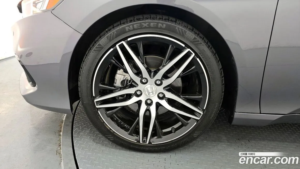 Honda Accord — фото 5