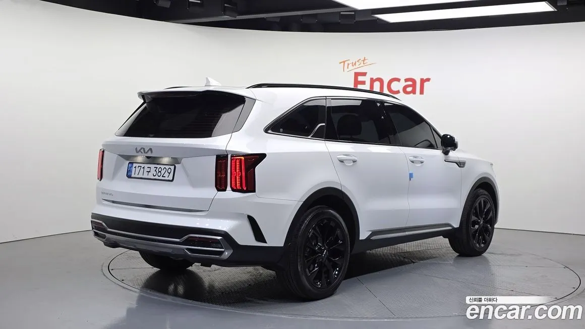 Kia Sorento — фото 2