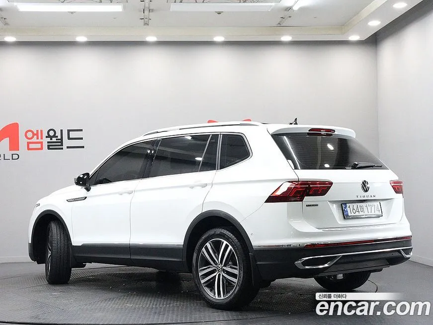 Volkswagen Tiguan — фото 2