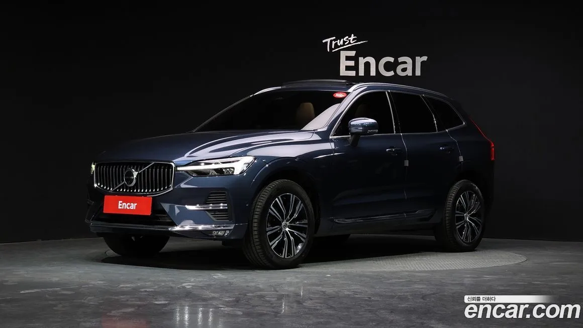 Volvo XC60 — фото 1