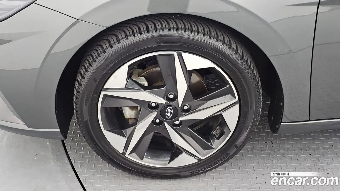 Hyundai AVANTE — фото 6