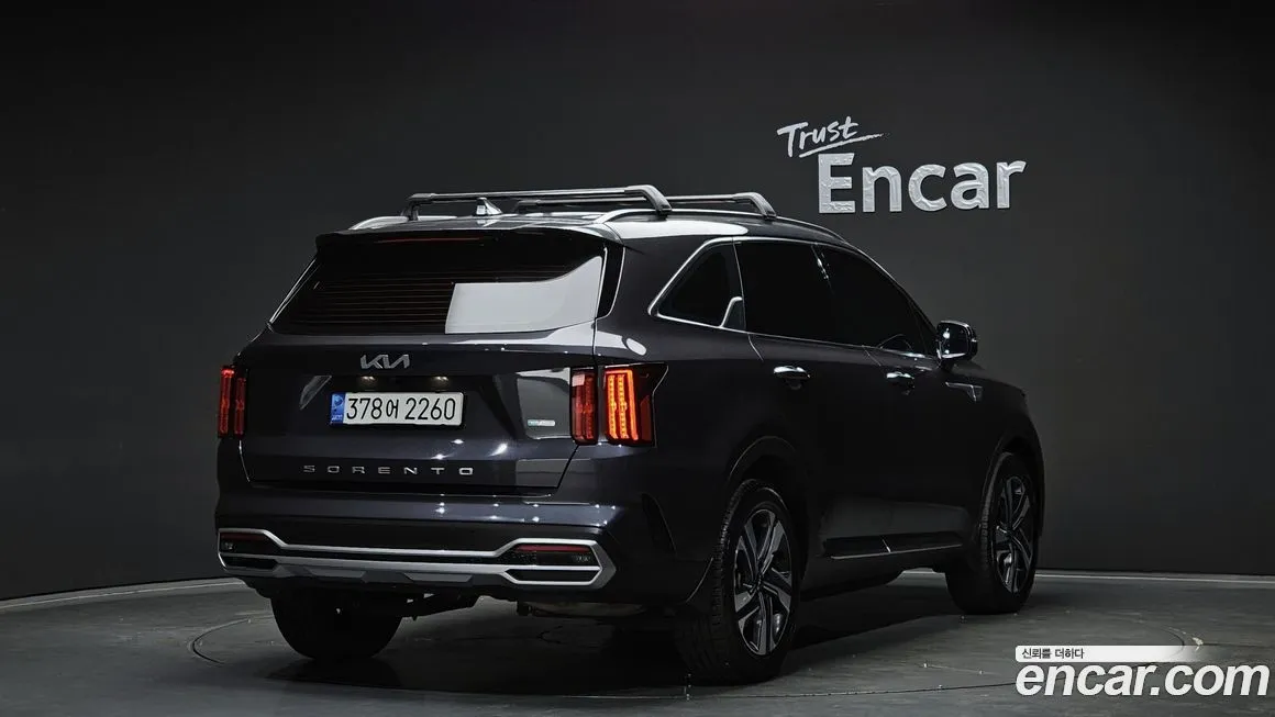 Kia Sorento — фото 3