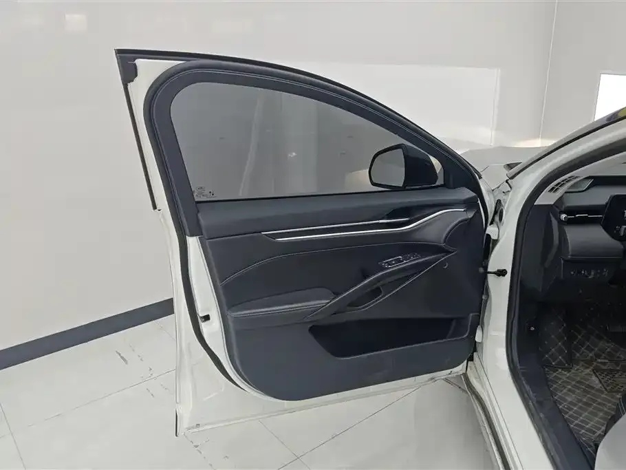 Ford Mondeo — фото 2