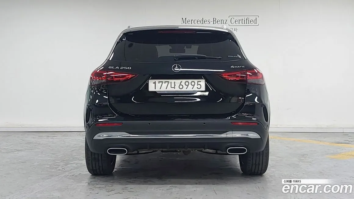 Mercedes-Benz GLA-Class — фото 7