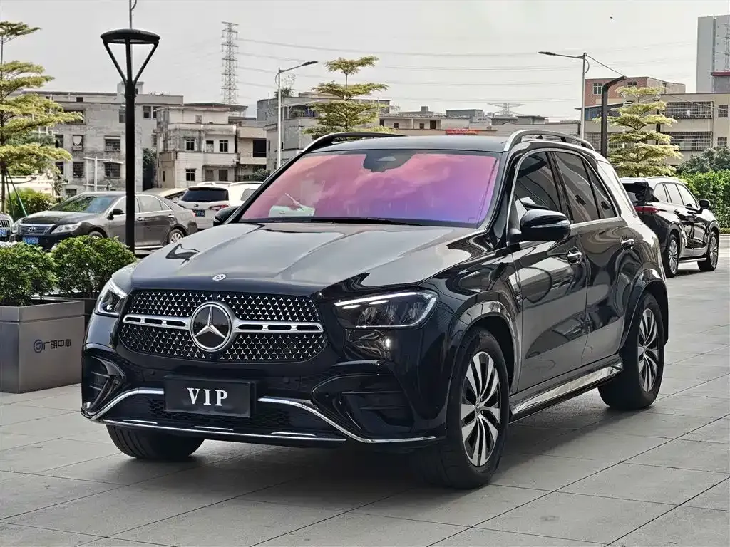 Mercedes-Benz GLE — фото 1