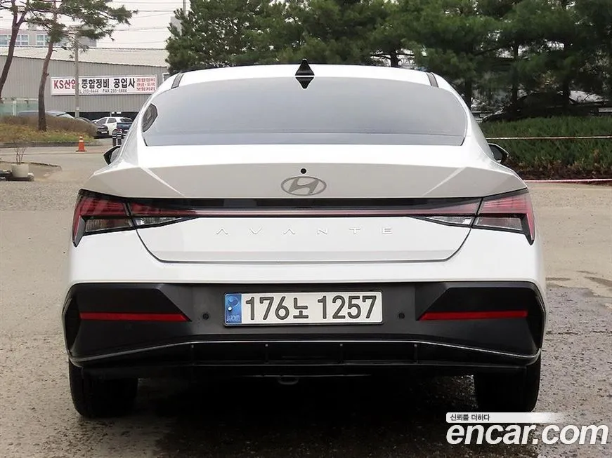 Hyundai AVANTE — фото 4