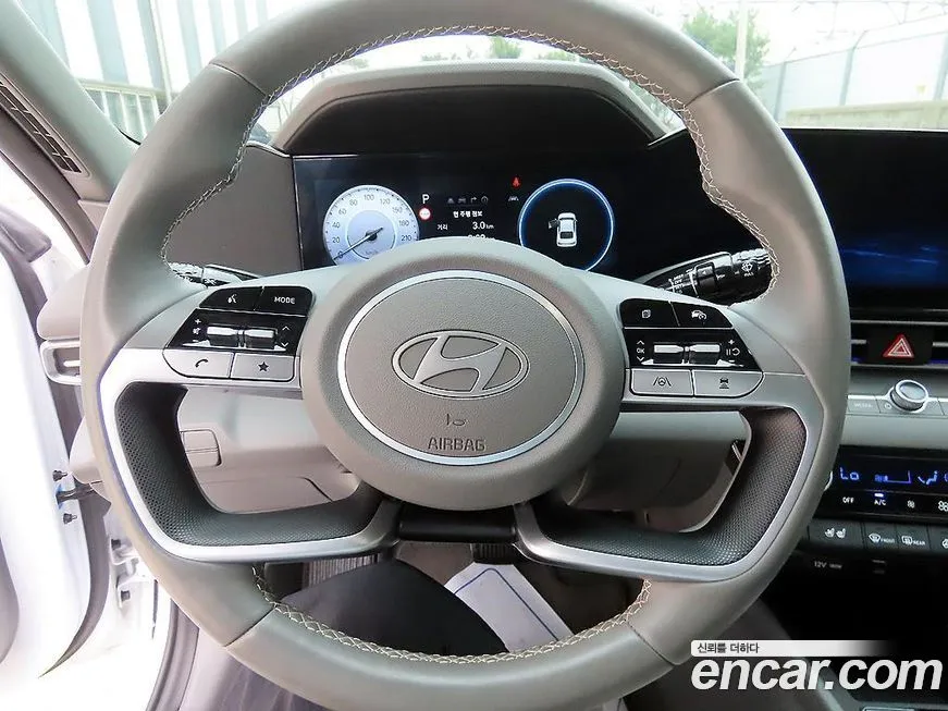 Hyundai AVANTE — фото 6