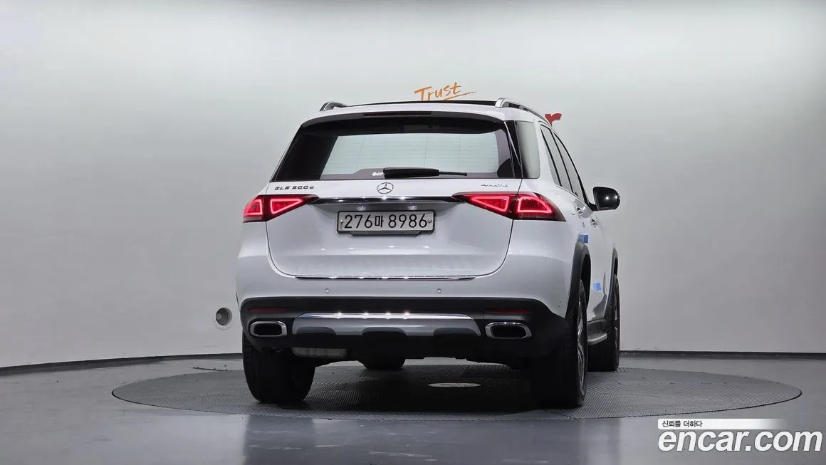 Mercedes-Benz GLE-Class — фото 3