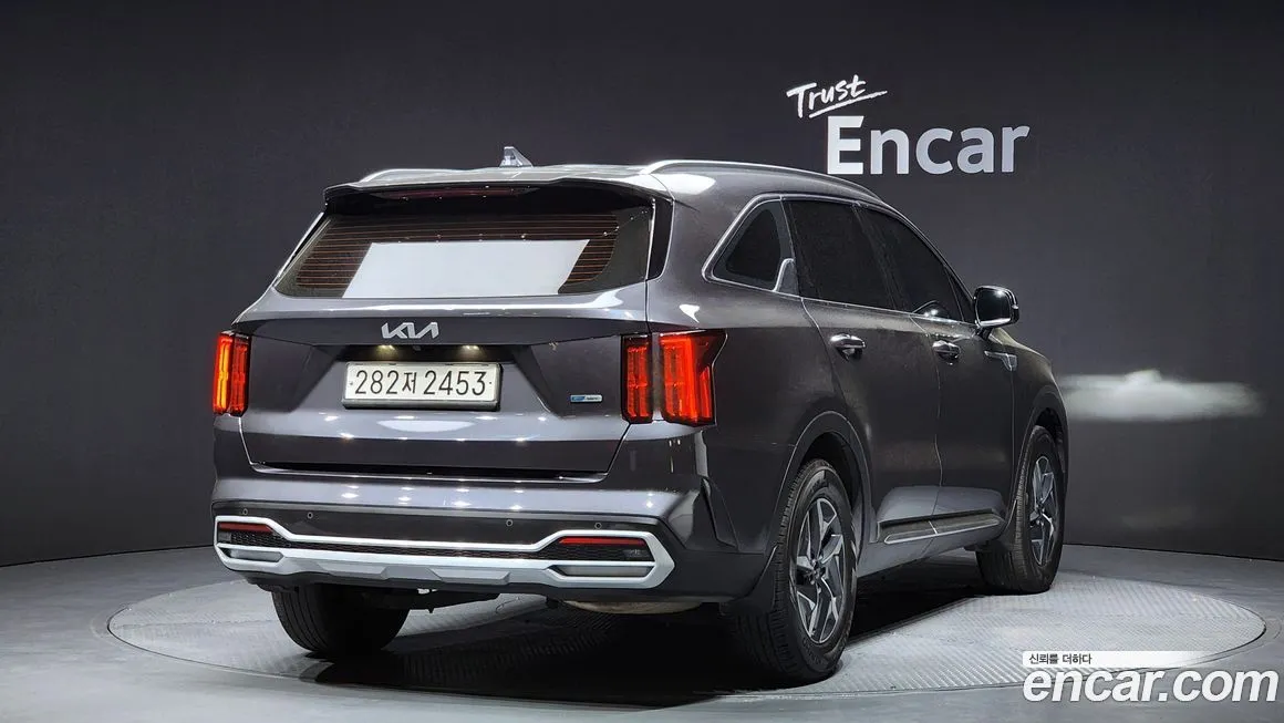 Kia Sorento — фото 4