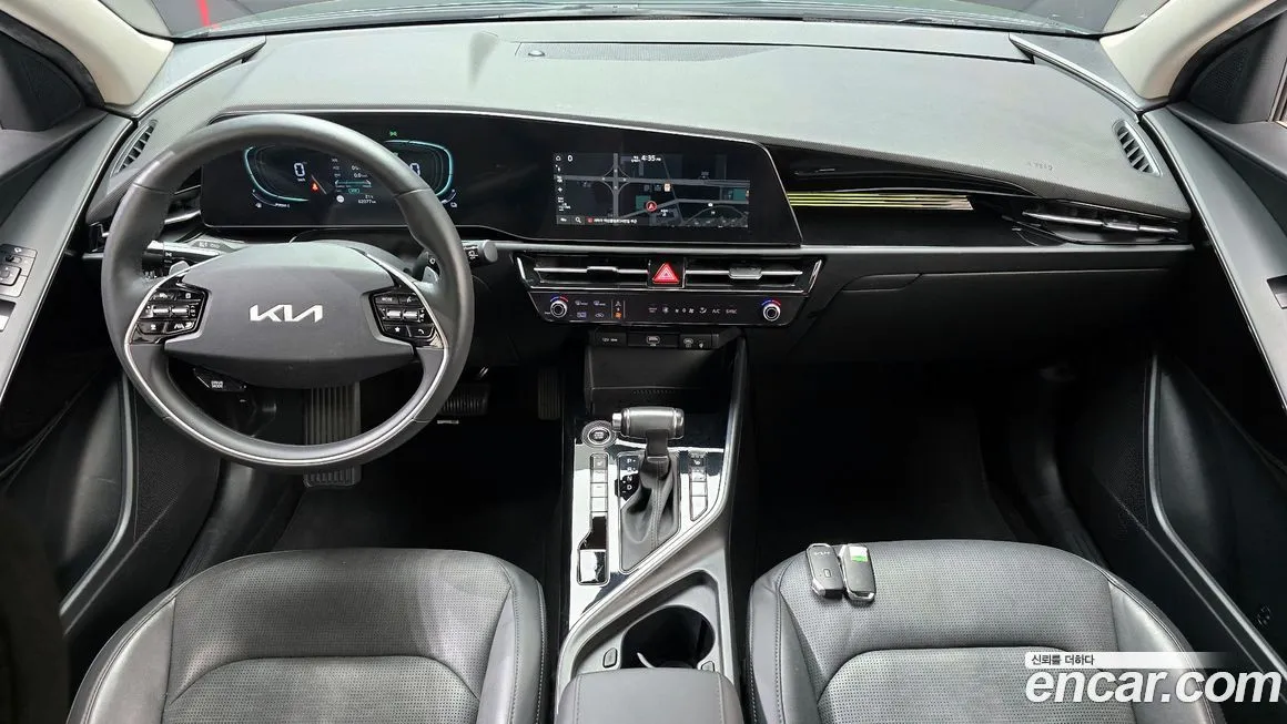 Kia Niro — фото 9