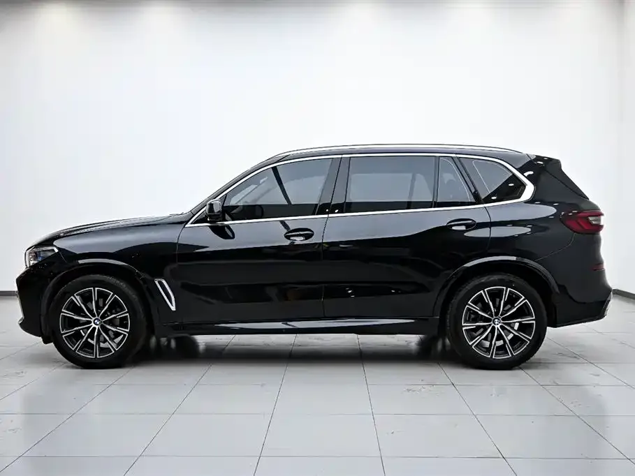 BMW X5 — фото 2