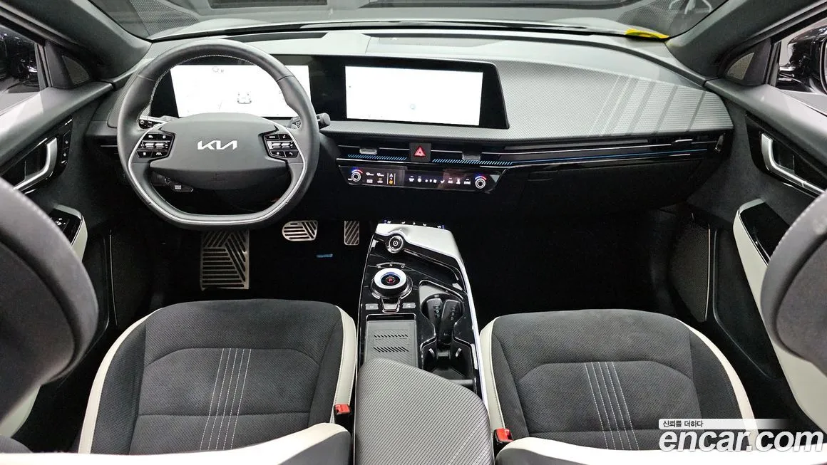 Kia EV6 — фото 6