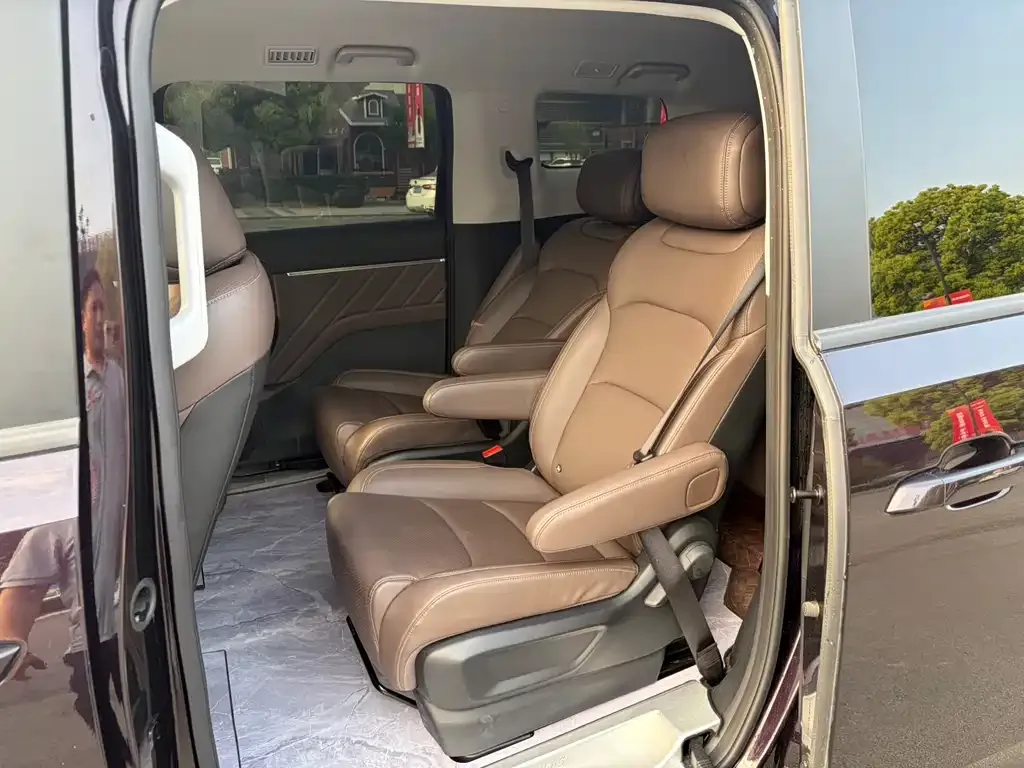 Wuling Starlight 730 New Energy — фото 7