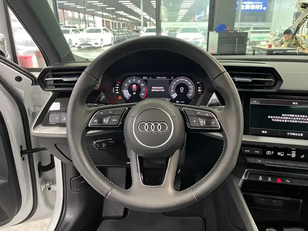 Audi A3 — фото 6