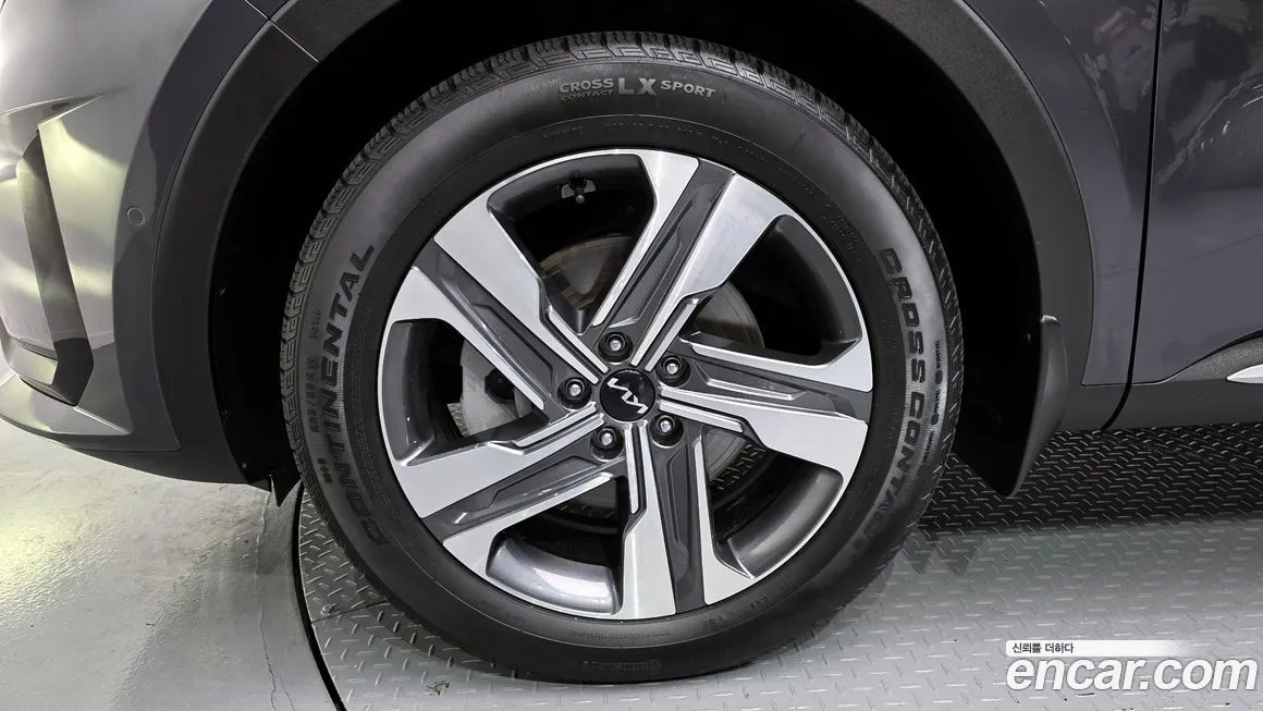 Kia Sorento — фото 9