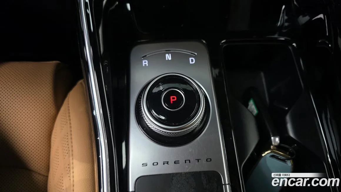 Kia Sorento — фото 5