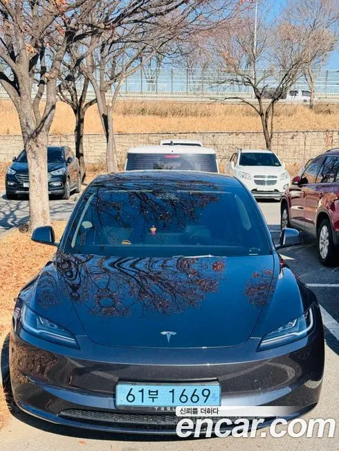 Tesla Model 3 — фото 5