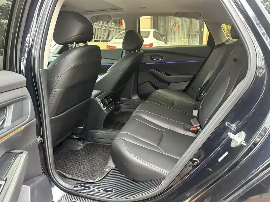 Honda Accord — фото 2