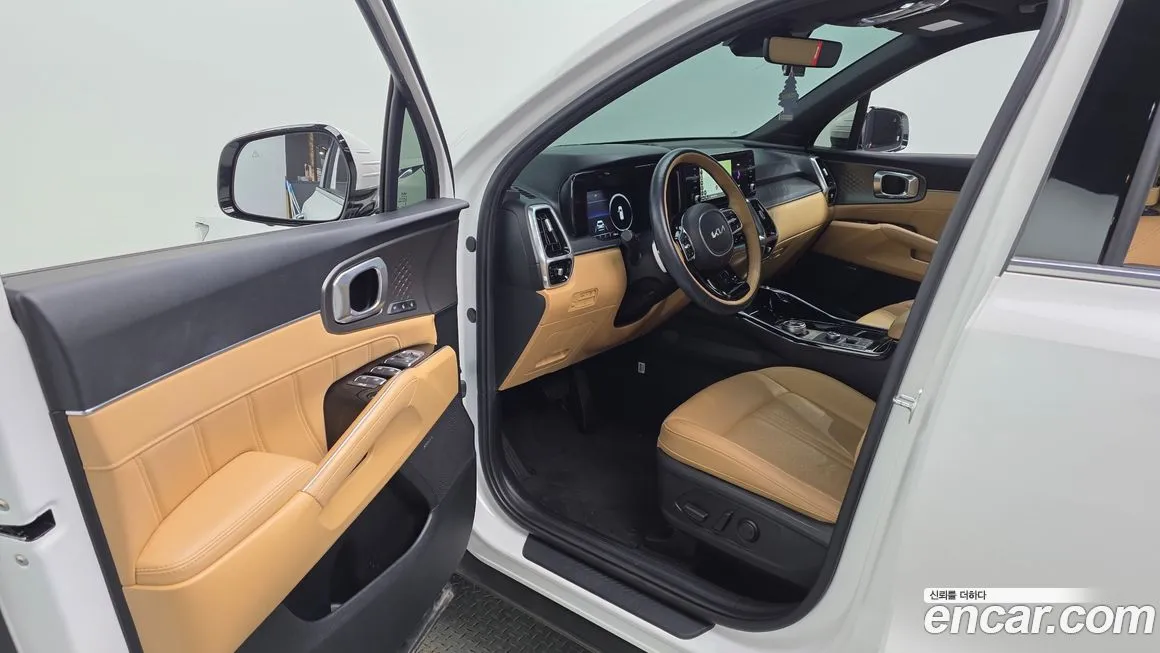 Kia Sorento — фото 6
