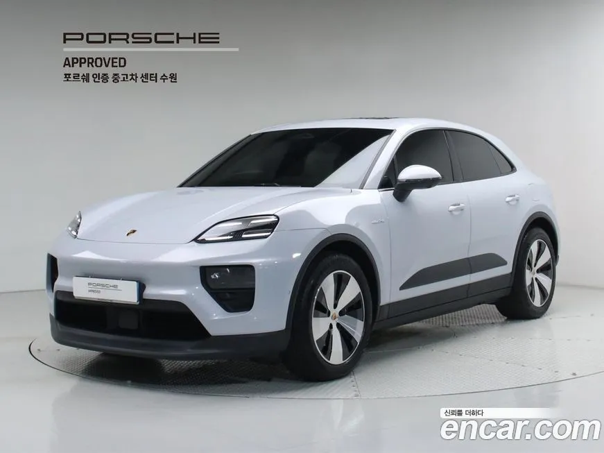 Porsche Macan — фото 1