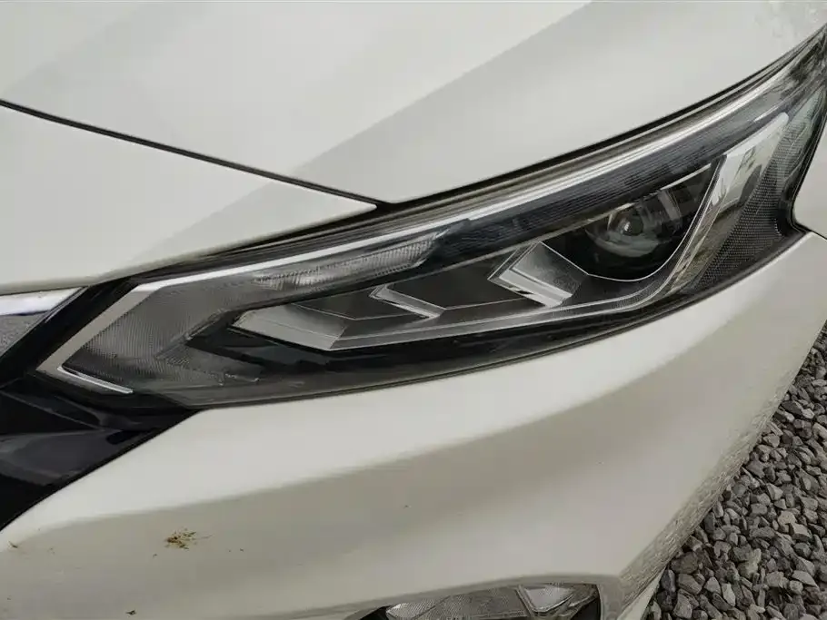 Nissan Teana — фото 10