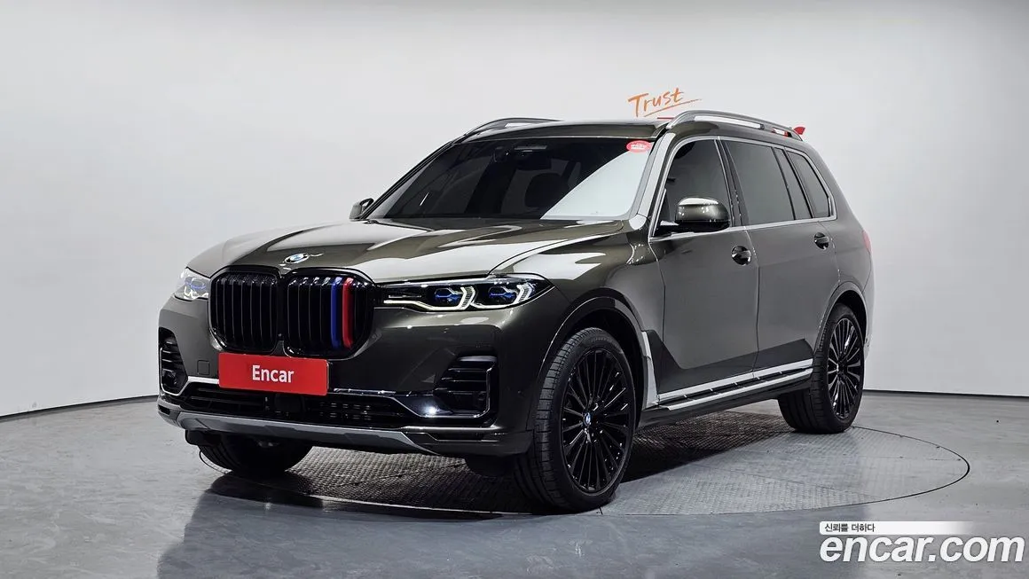 BMW X7 — фото 1