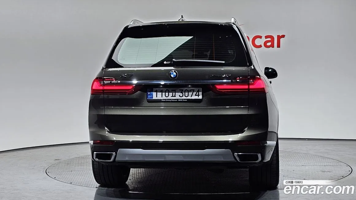 BMW X7 — фото 4
