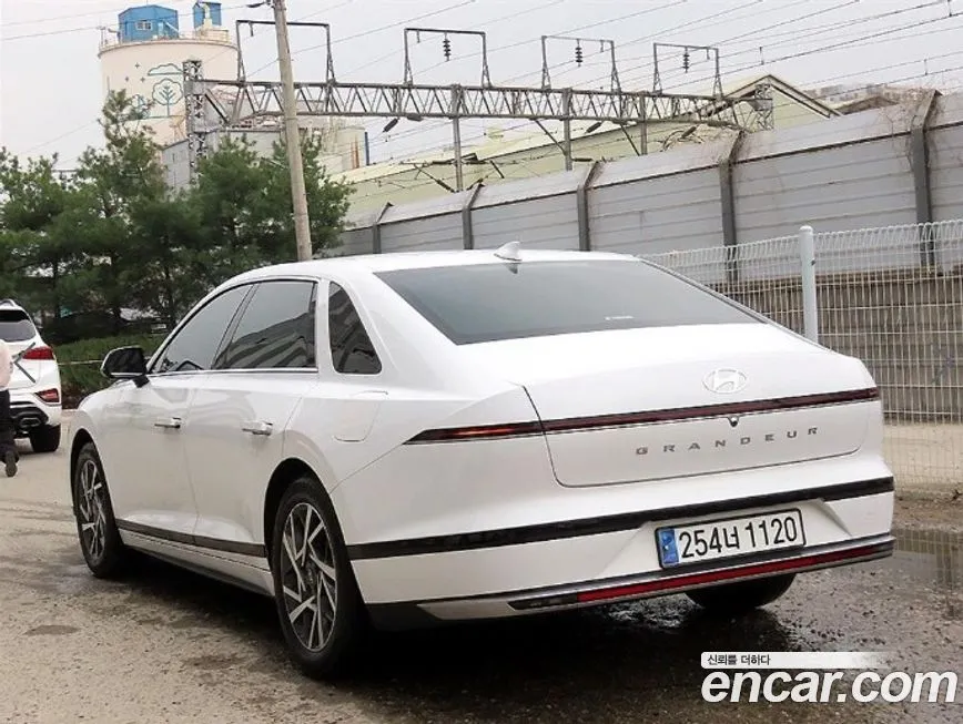 Hyundai Grandeur — фото 10
