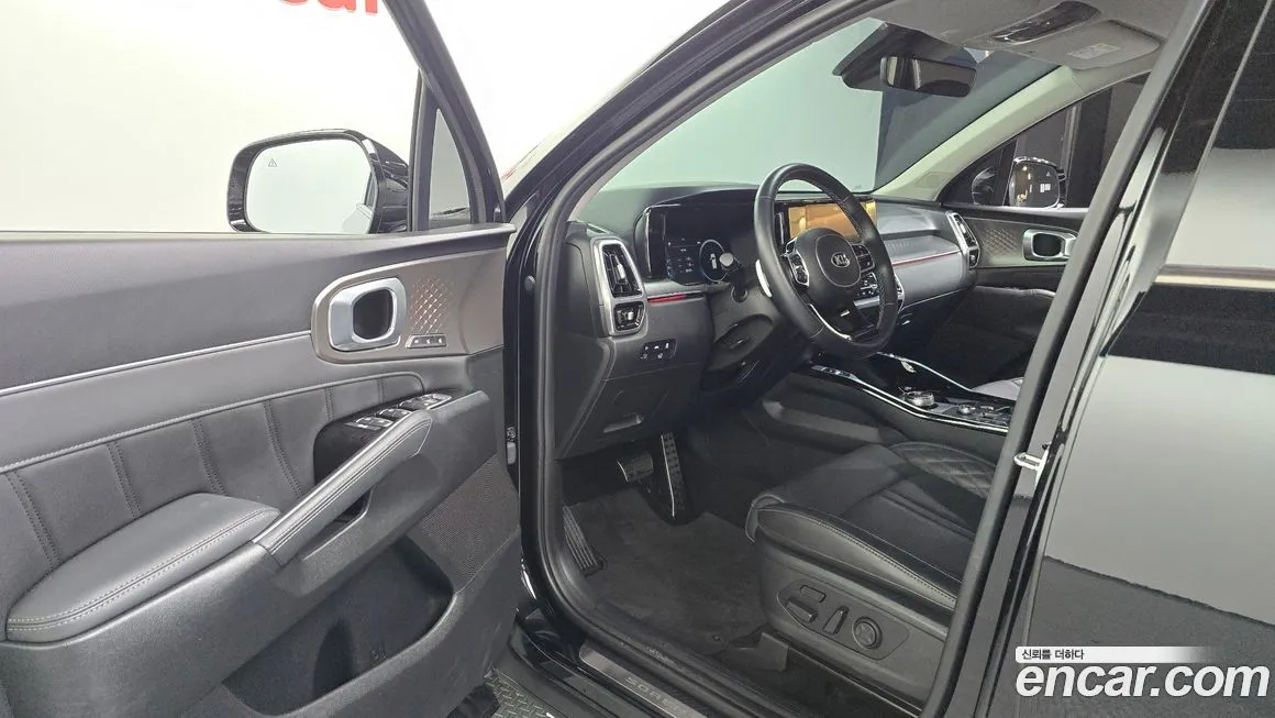 Kia Sorento — фото 10