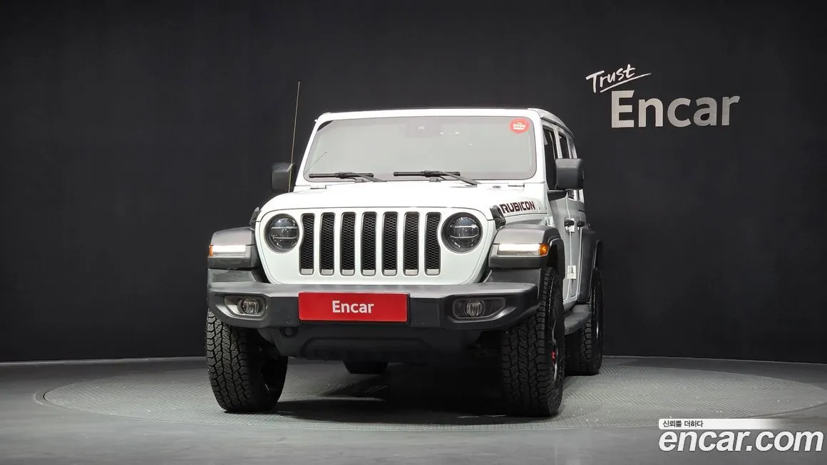 Jeep Wrangler — фото 7