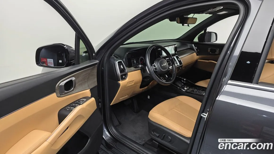 Kia Sorento — фото 8