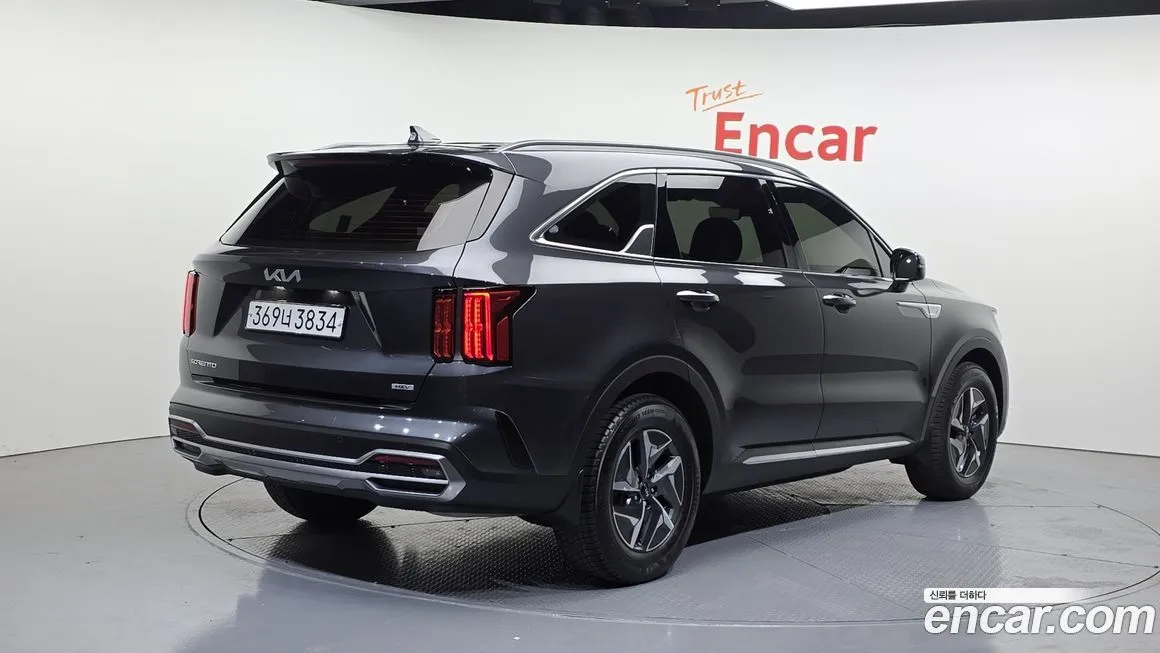Kia Sorento — фото 4