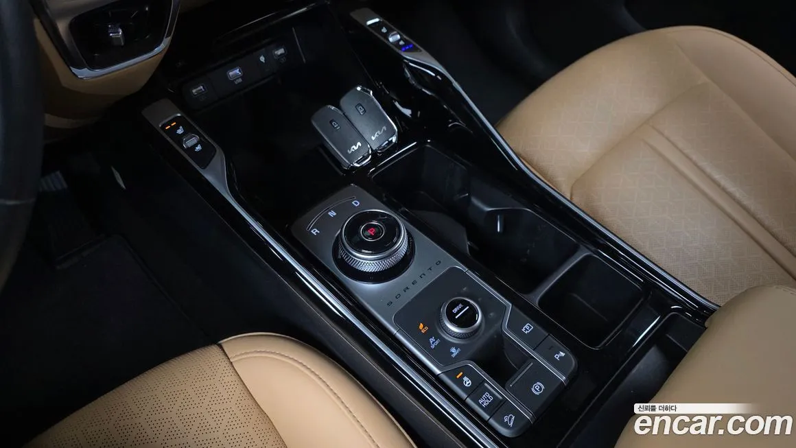 Kia Sorento — фото 5