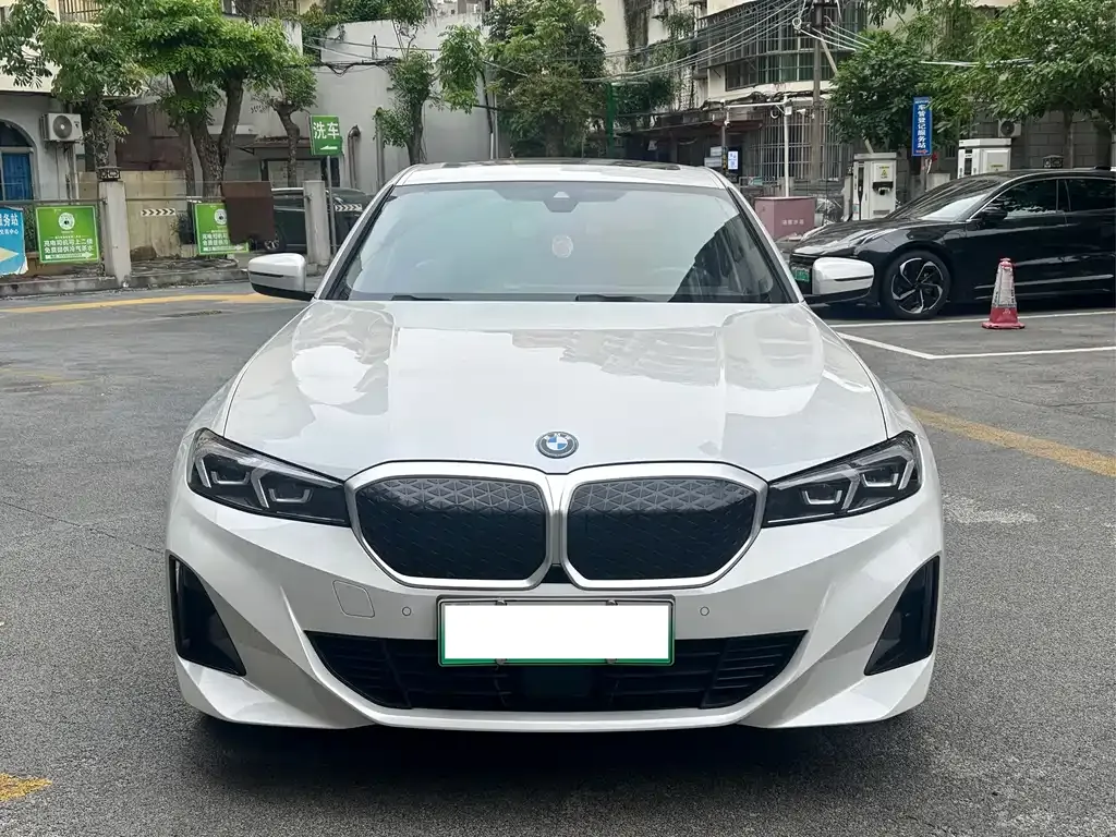 BMW i3 — фото 6