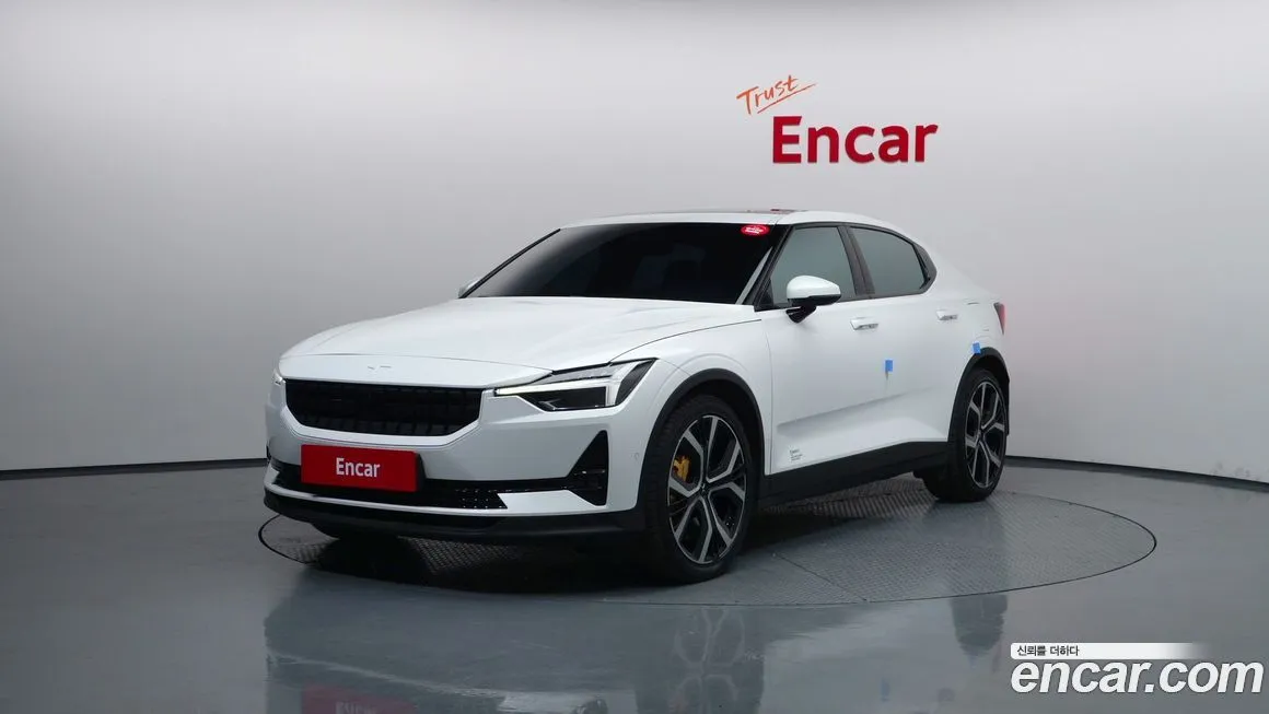 Polestar Polestar 2 — фото 1